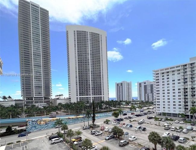 APT-313 - 1825 S Ocean Dr, Condo with 1 bedrooms, 2 bathrooms and null parking in Hallandale Beach FL | Image 20