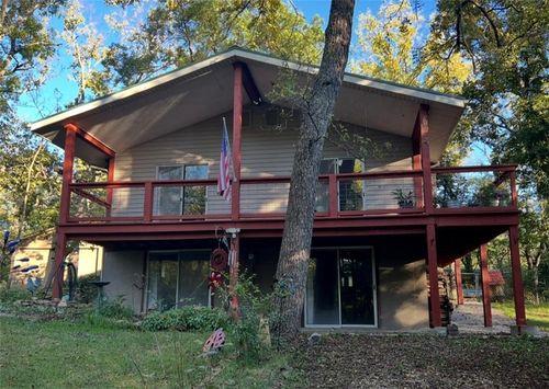 9371 Village Ln, Ozawkie, KS, 66070-5141 | Card Image