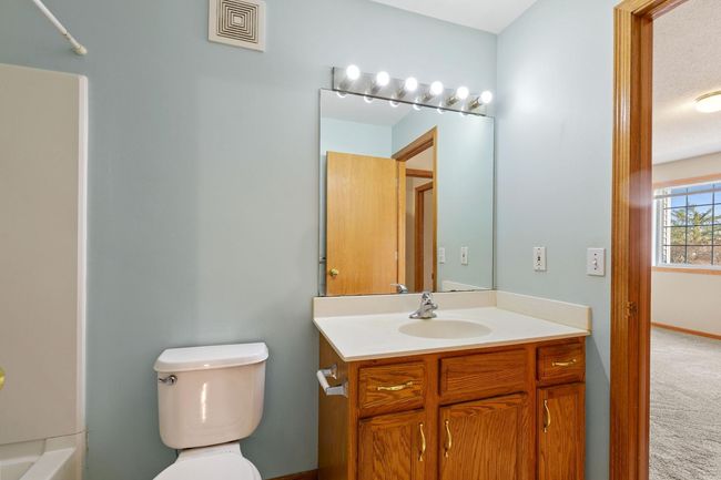 384 - 6434 158 Th St W, Townhouse with 2 bedrooms, 2 bathrooms and null parking in Apple Valley MN | Image 15