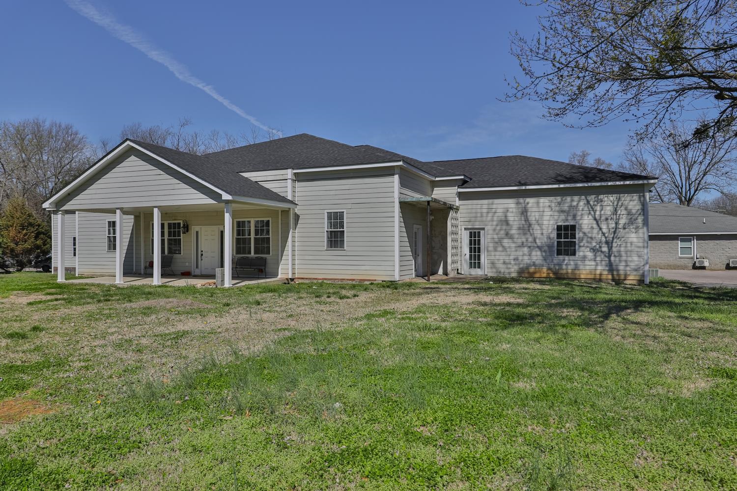 Magnolia Ave, Mc Kenzie, TN 38201