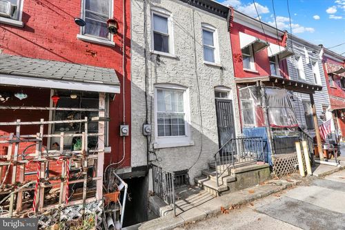 212 Dumns Ct, READING, PA, 19601-3711 | Card Image