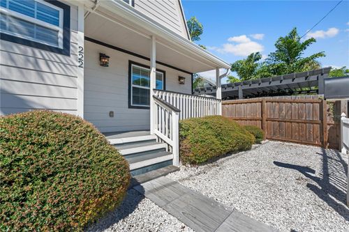 222 25th St N, ST PETERSBURG, FL, 33713-8712 | Card Image