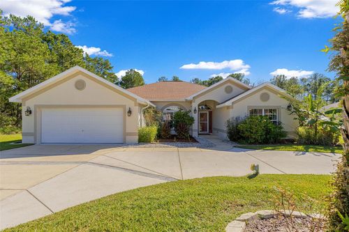19 Sunrise Ct, Ocala, FL, 34472-5022 | Card Image