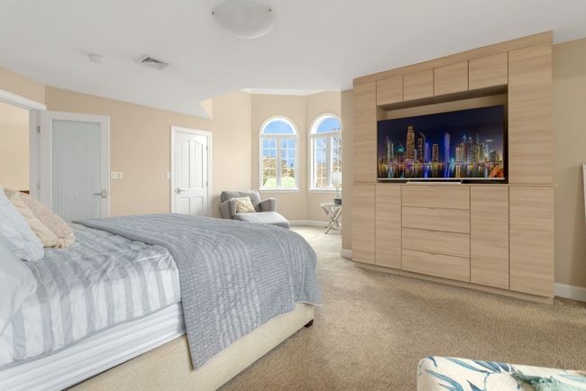 86 Hammond St, House other with 4 bedrooms, 4 bathrooms and 10 parking in Rowley MA | Image 24