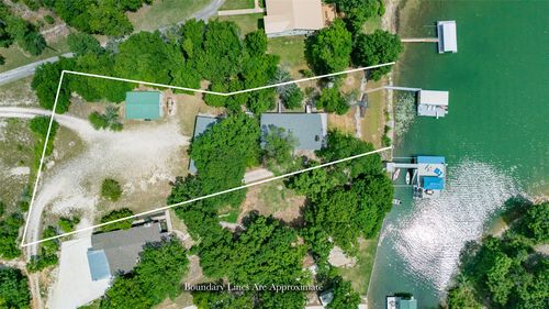154 Parkview, Gainesville, TX, 76240-6655 | Card Image