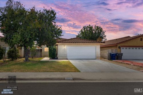 5121 Gaylene Ave, Bakersfield, CA, 93307-5459 | Card Image
