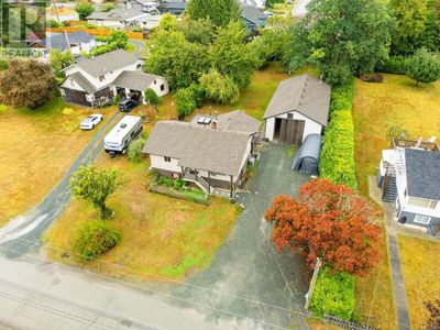 6263 Compton Rd, House other with 4 bedrooms, 1 bathrooms and 6 parking in Port Alberni BC | Image 2