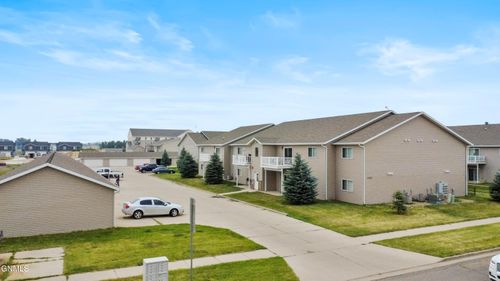 4000 Mckenzie Dr Se, Mandan, ND, 58554-6357 | Card Image