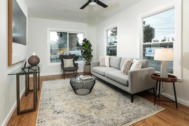 300 Encina Cmns, House other with 7 bedrooms, 5 bathrooms and 2 parking in Stanford CA | Image 51