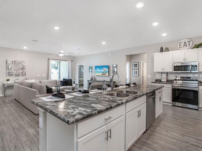 16508 66 Th Ln E, House other with 4 bedrooms, 2 bathrooms and null parking in PARRISH FL | Image 11
