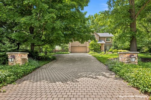 8919 Tahoe Ln, Spring Grove, IL, 60081-8760 | Card Image
