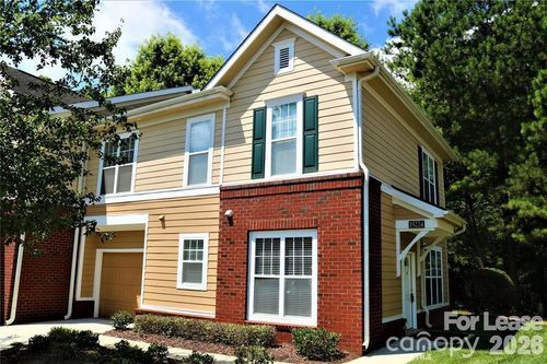 15224 Coventry Court Ln, Charlotte, NC, 28277-1943 | Card Image