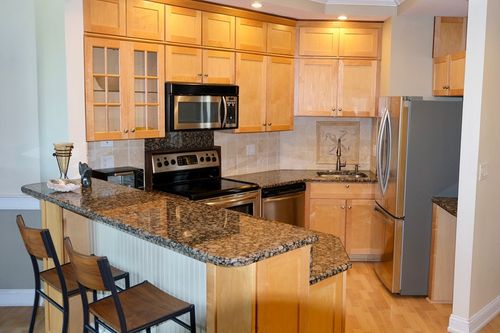 apt-511-100 Marina Dr, Quincy, MA, 02171-1566 | Card Image