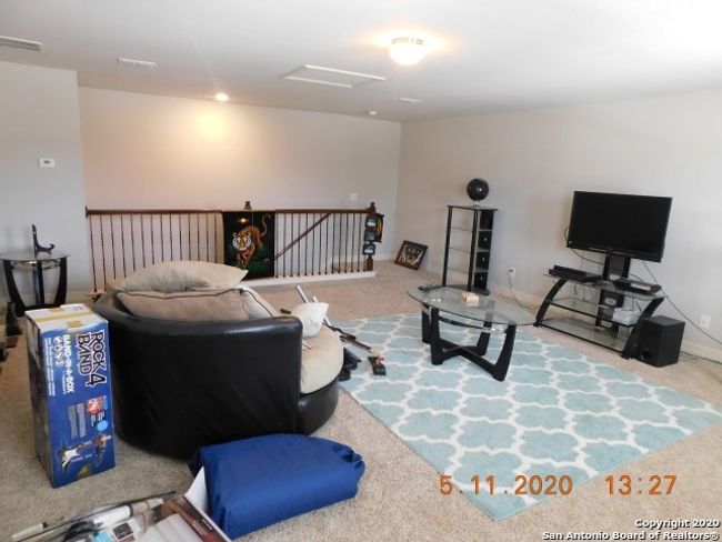 717 Morgan Run, House other with 4 bedrooms, 2 bathrooms and null parking in Cibolo TX | Image 27