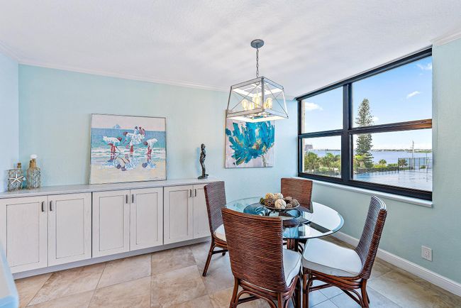 APT-305 - 5420 N Ocean Dr, Condo with 2 bedrooms, 2 bathrooms and null parking in Riviera Beach FL | Image 7