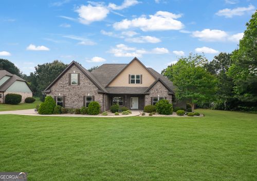 103 Huntington Way, Williamson, GA, 30292-6670 | Card Image