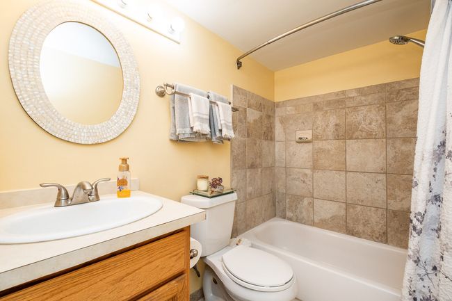 Updated bath | Image 17