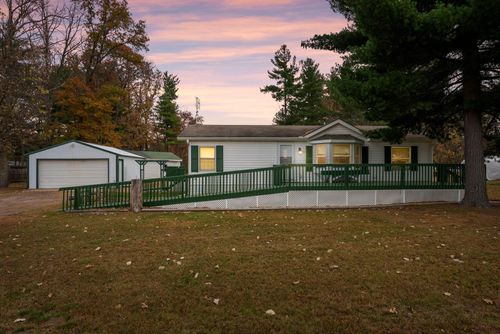 636 N Park St, Grantsburg, WI, 54840-7035 | Card Image