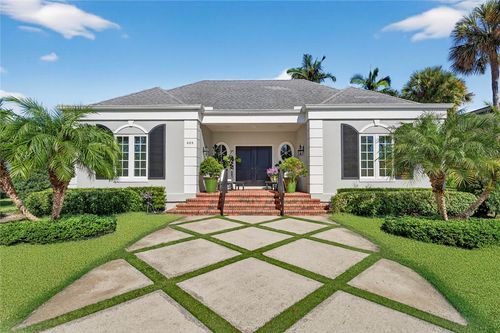 625 Riomar Dr, Vero Beach, FL, 32963-2012 | Card Image