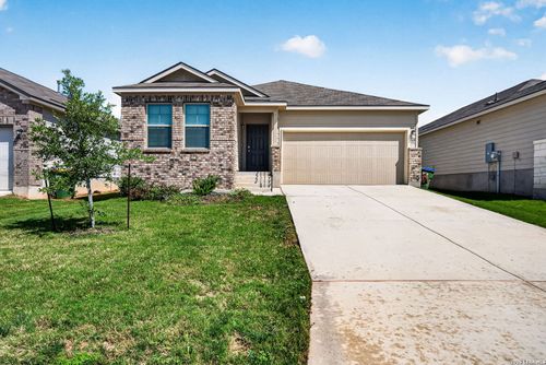 13111 Bay Point Way, Saint Hedwig, TX, 78152-0523 | Card Image