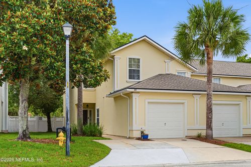 325 Southern Branch Ln, St Johns, FL, 32259-5290 | Card Image
