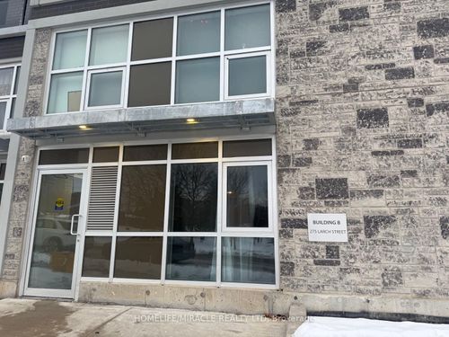 b108-275 Larch St, Waterloo, ON, N2L3R2 | Card Image