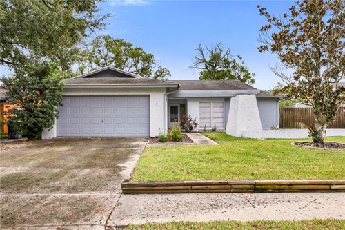 820 Ambassador Loop, TAMPA, FL, 33613-2107 | Card Image