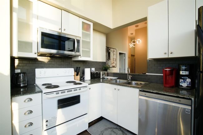 PH4 - 1238 Burrard Street, Condo with 2 bedrooms, 0 bathrooms and 1 parking in Vancouver BC | Image 12