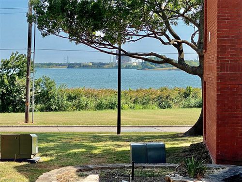 apt-168c-5901 Lake Hubbard Pkwy, Garland, TX, 75043-4587 | Card Image