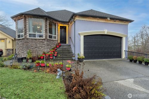 4173 Dover St, Bellingham, WA, 98226-9076 | Card Image