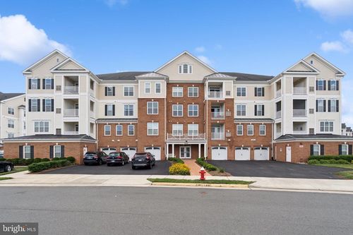 apt-200-44589 York Crest Ter, ASHBURN, VA, 20147-5721 | Card Image