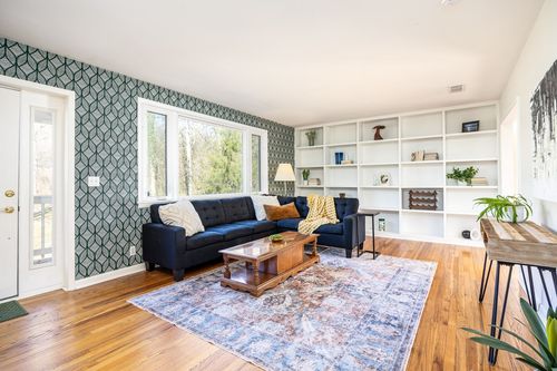 807 Russleo Dr, Nashville, TN, 37209-4407 | Card Image