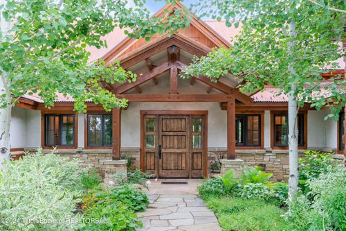 2815 Black Sheep Farm Rd, Alta, WY, 83414-5200 | Card Image