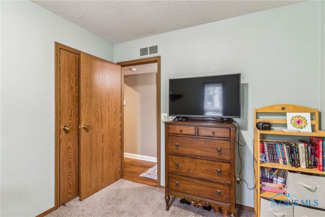 6727 Pelton Dr, House other with 3 bedrooms, 2 bathrooms and 2 parking in Whitehouse OH | Image 30