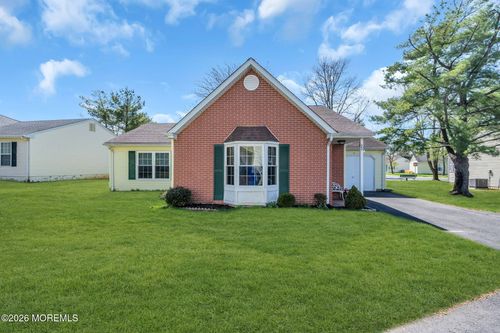 1000-22 Farnworth Close, Freehold, NJ, 07728-3854 | Card Image