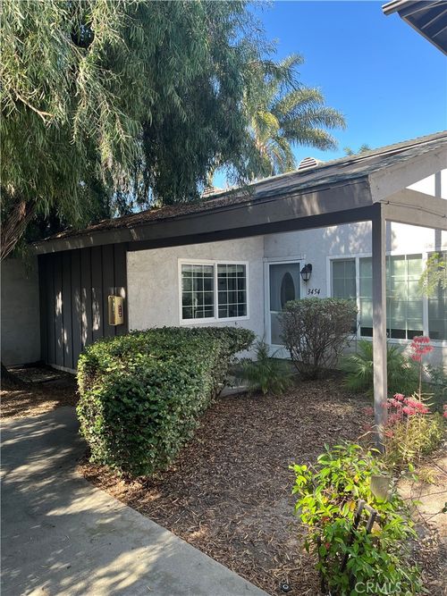 3454 Thunder Dr, Oceanside, CA, 92056-4744 | Card Image