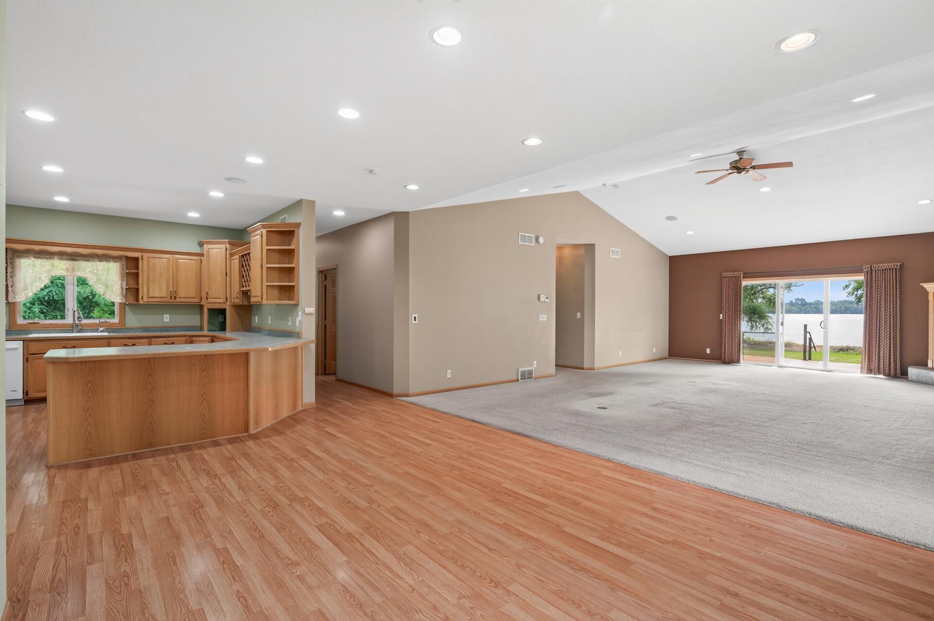 Residential in Waverly 3