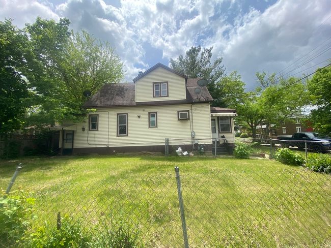 1306 Magnolia St, House other with 3 bedrooms, 2 bathrooms and 1 parking in Rockford IL | Image 10