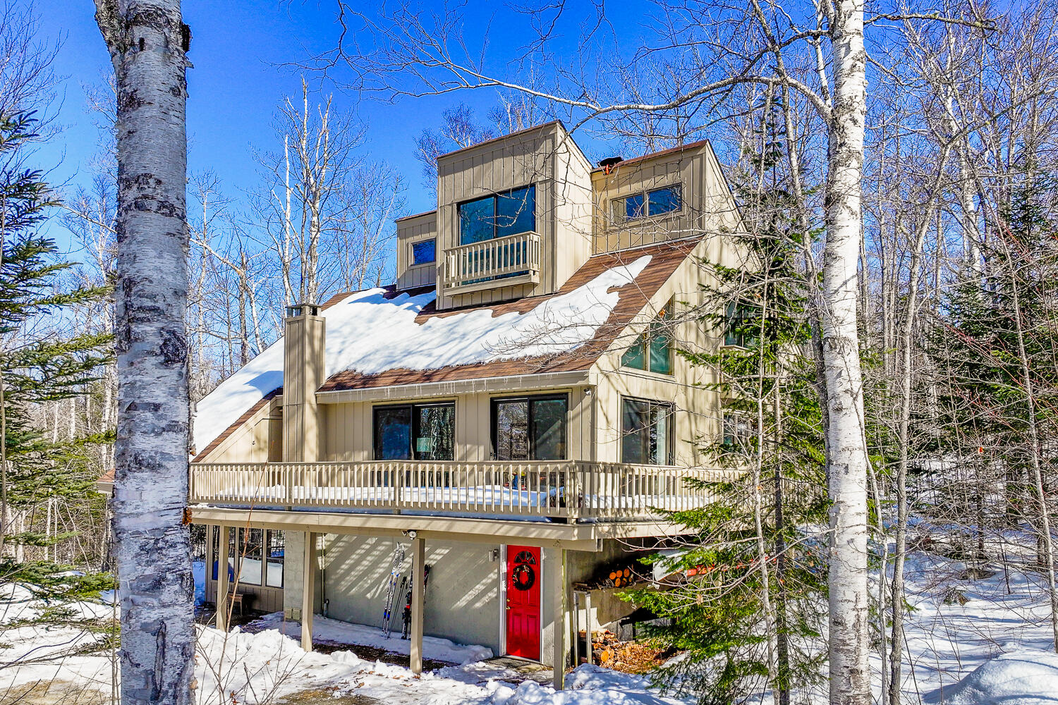 Ridge View Rd, Carrabassett Valley, ME 04947