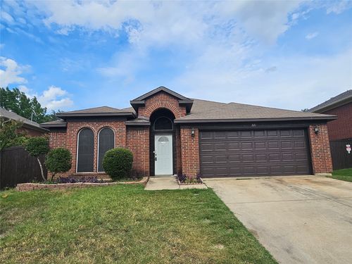 921 Santa Fe Dr, Saginaw, TX, 76131-4854 | Card Image