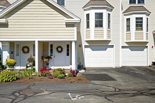 unit-20-243 Drakeside Rd, Hampton, NH, 03842-1828 | Card Image