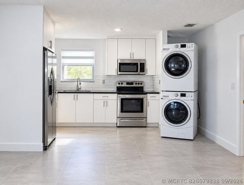 2-7327 Sw 22nd St, Miami, FL, 33155-1426 | Card Image