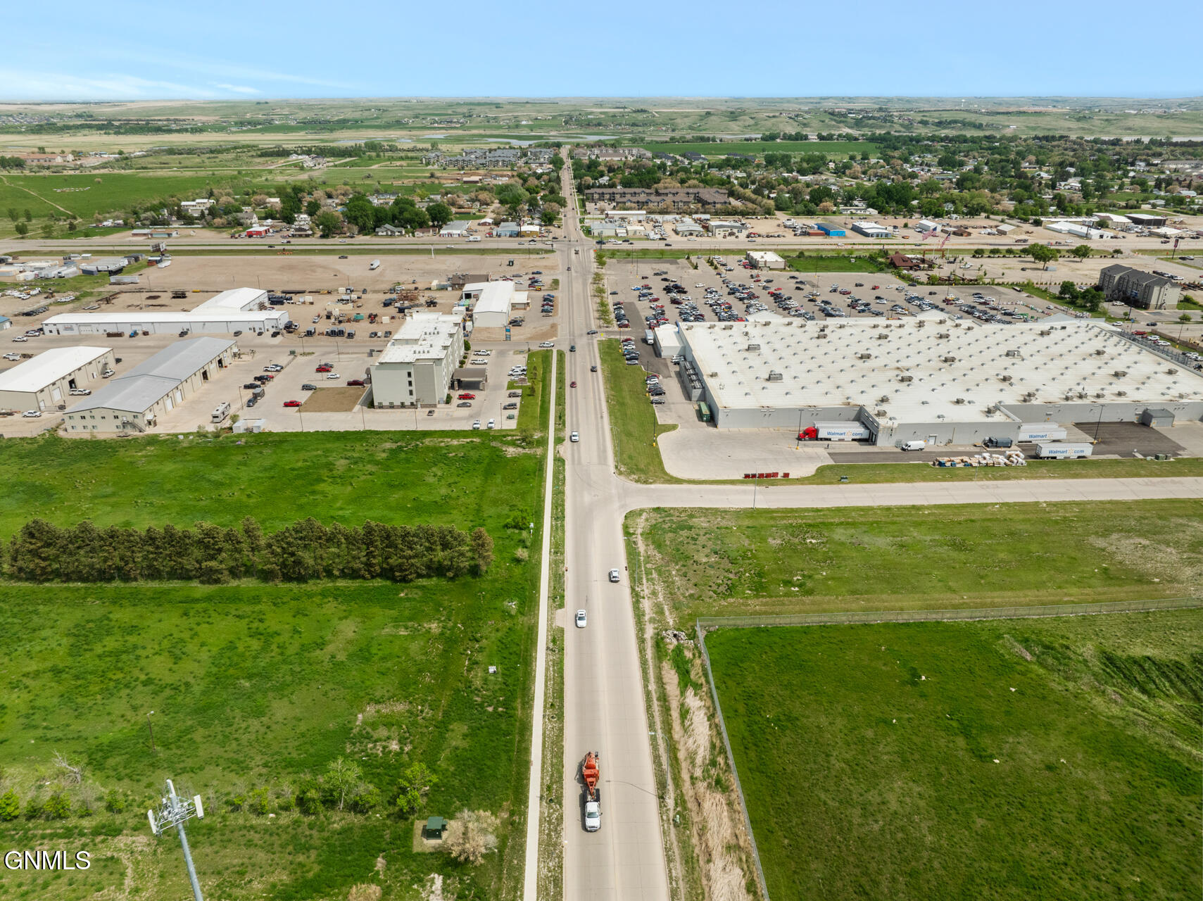 Land in Williston 4