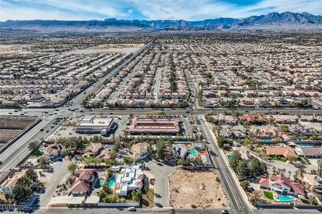 Birds eye view of property featuring a residential view and a mountain view | Image 14