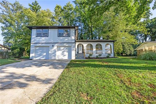 3892 Northstrand Dr, Decatur, GA, 30035-2366 | Card Image