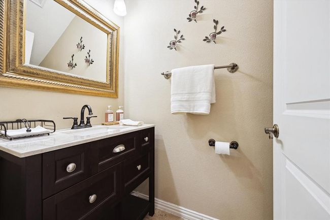 8917 Hawk Rd, House other with 5 bedrooms, 5 bathrooms and 2 parking in Pearland TX | Image 21
