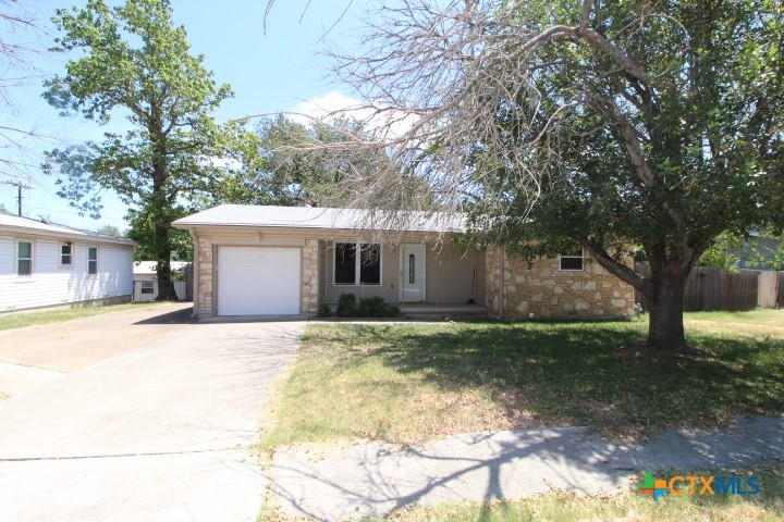 Crescent Dr, Copperas Cove, TX 76522