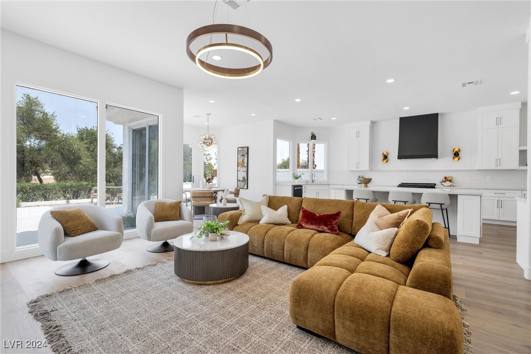 Rainbow Ridge Dr, Las Vegas, NV 89117