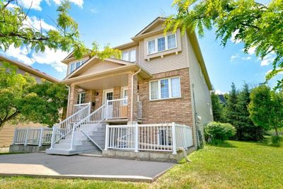 8D - 50 Howe Dr, Condo with 1 bedrooms, 1 bathrooms and 1 parking in Kitchener ON | Image 1