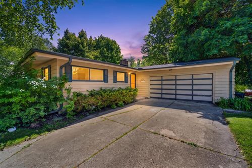 4435 N Glenway Street, Wauwatosa, WI, 53225 | Card Image